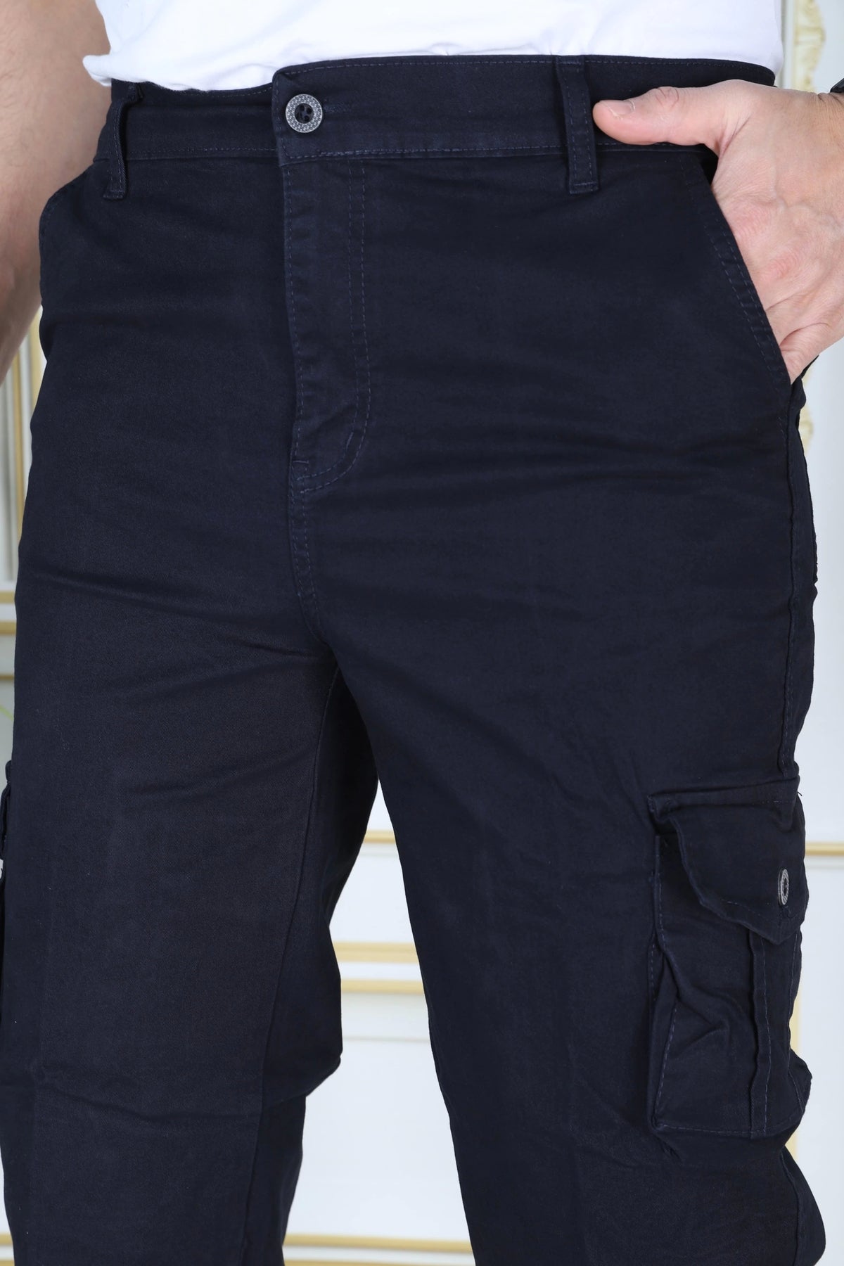 Lacivert Erkek Regular Fit Rahat Kesim Kapri Likralı Gabardin Diz Altı Kargo Cepli Bermuda Kapri