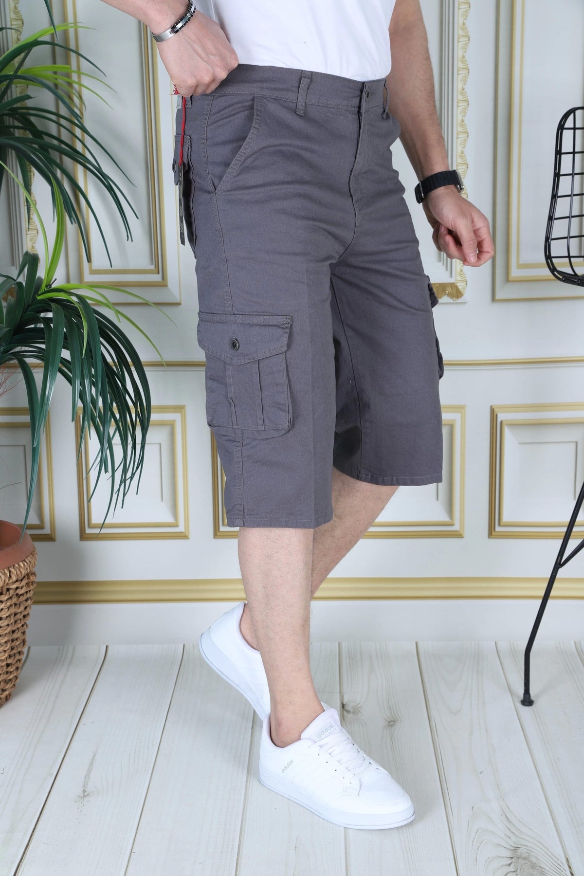 Gri Erkek Slim Fit Kapri Likralı Gabardin Diz Altı Kargo Cepli Bermuda