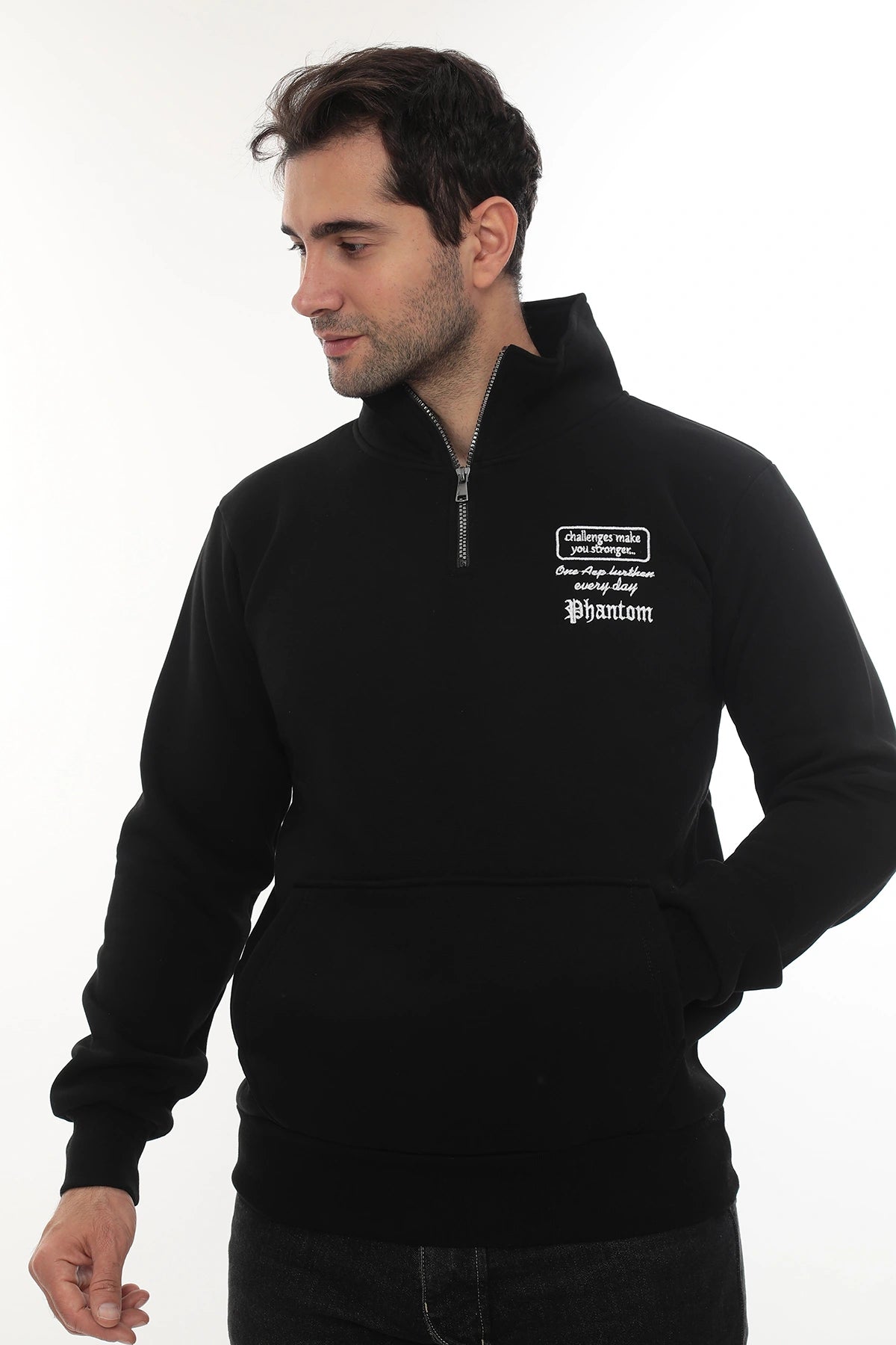 Erkek Siyah Standart Fit Normal Kesim Içi Polarlı Yarım Fermuarlı Dik Bato Yaka Pamuklu Sweatshirt