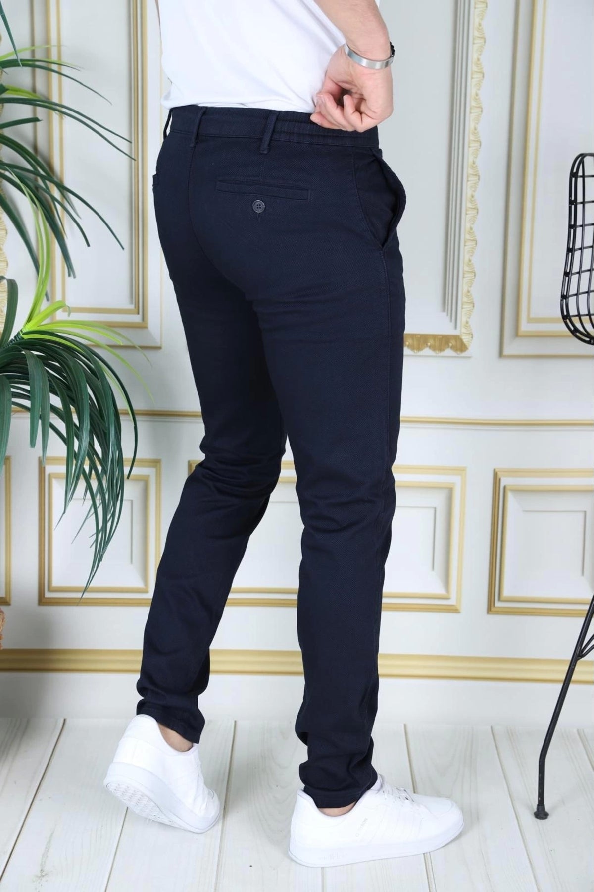 Erkek Lacivert Slim Fit Esnek Likralı Armürlü Keten Bağcıklı Kemerli Beli Lastikli Şık Pantolon