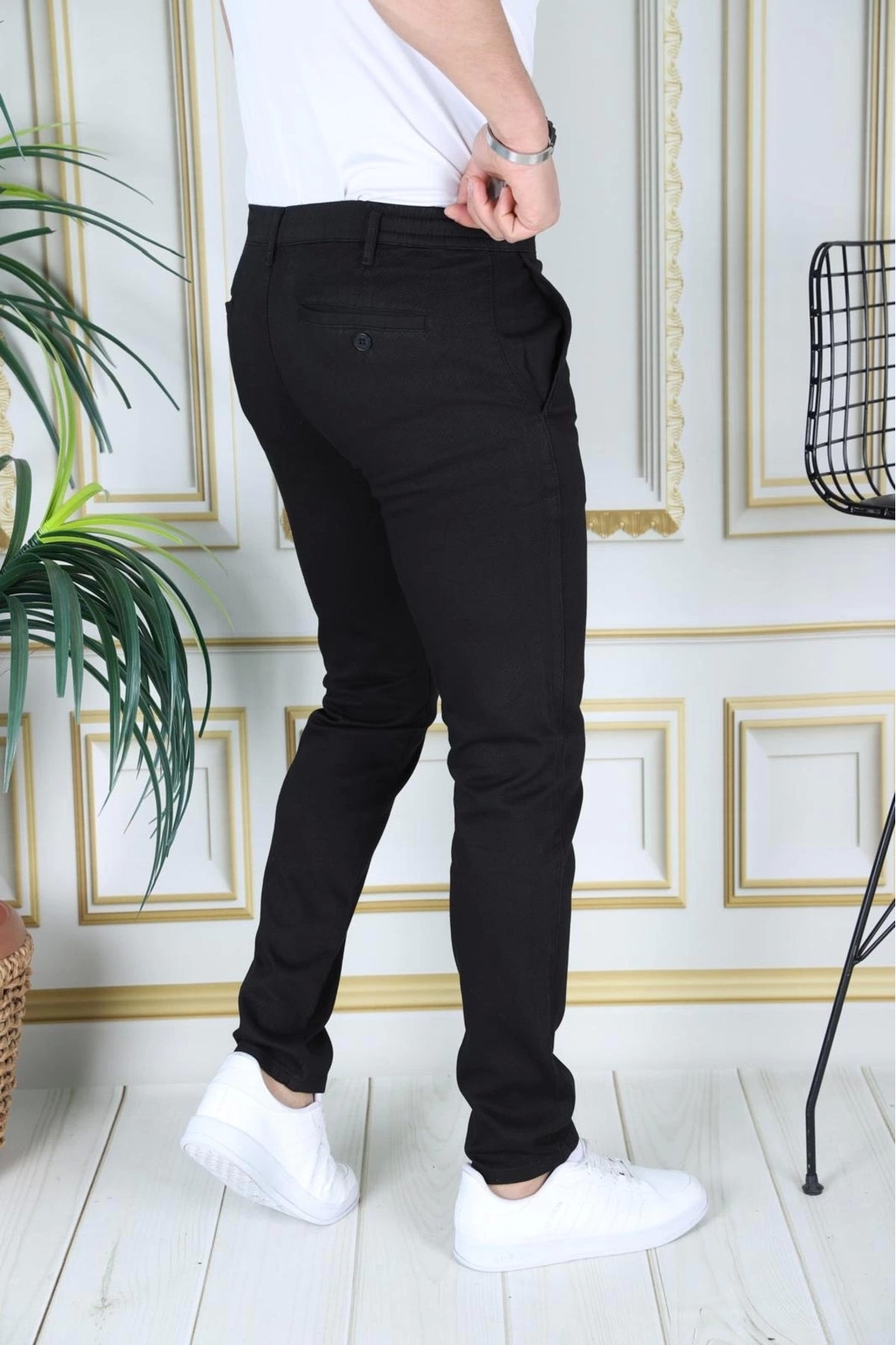Erkek Siyah Slim Fit Esnek Likralı Armürlü Keten Bağcıklı Kemerli Beli Lastikli Şık Pantolon