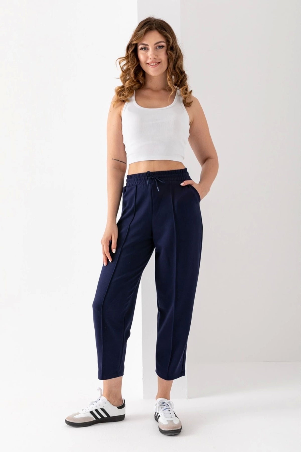 Kadın Lacivert Beli Lastikli Modal Kumaş Çımalı Bilek Pantolon Yumuşak Dokulu Şık Bağcıklı Pantolon